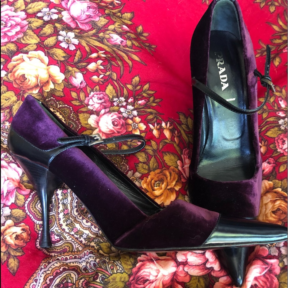 PRADA Velvet/Leather Heels✨Luxurious Purple/Black